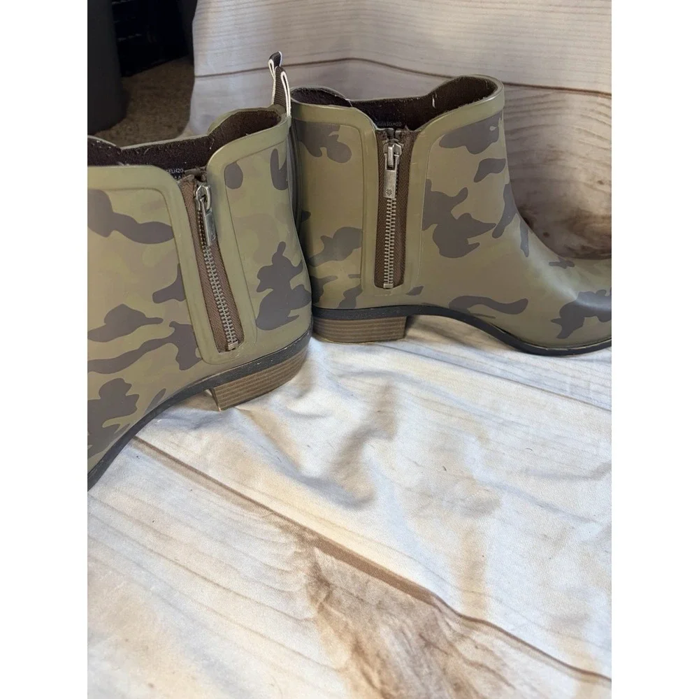 Lucky Brand Camo Rain Boots Chelsea Ankle Rubber Womens‎ 12 Waterproof